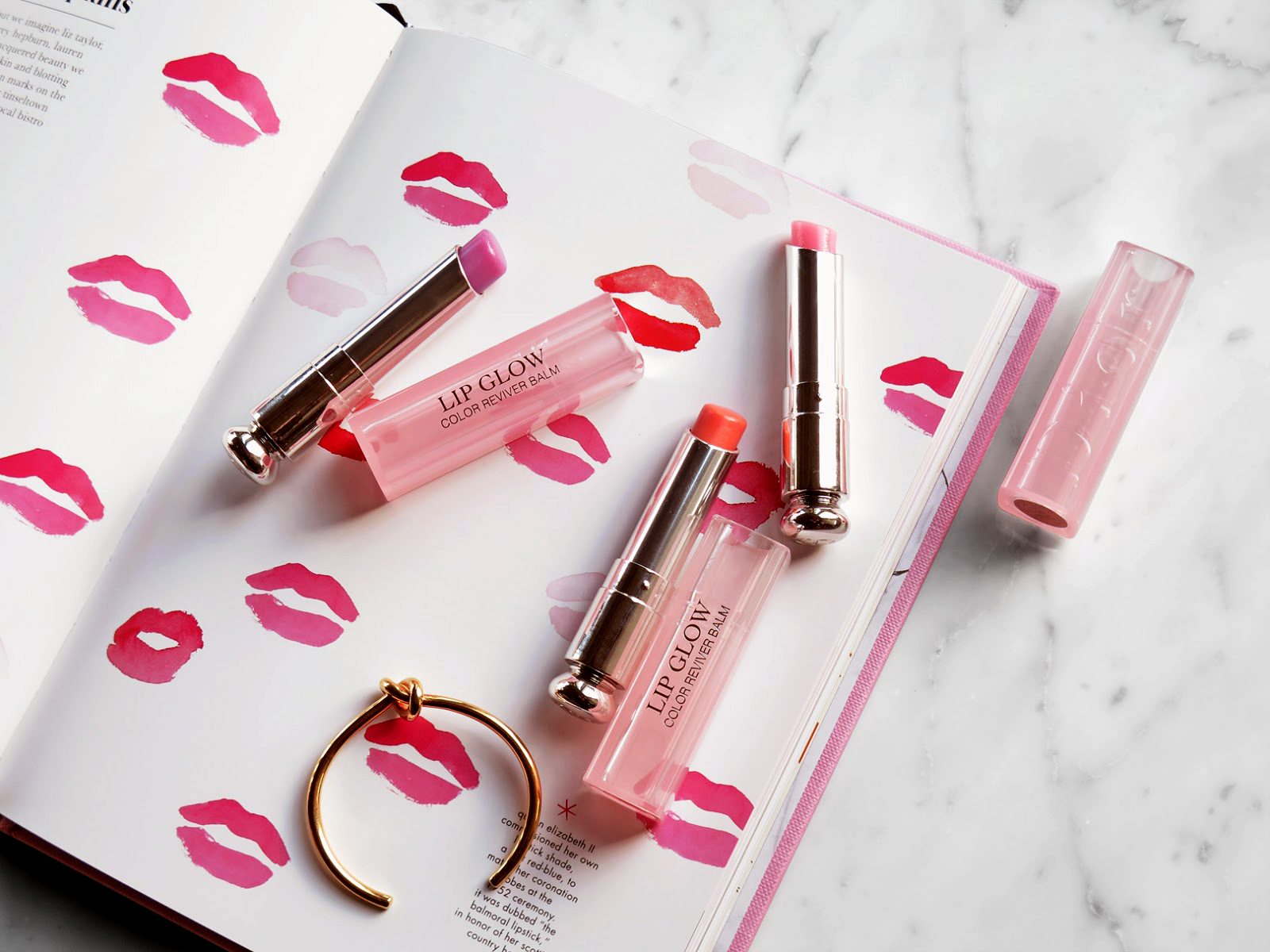 Dior Addict Lip Glow được xưng tụng là nữ hoàng son dưỡng