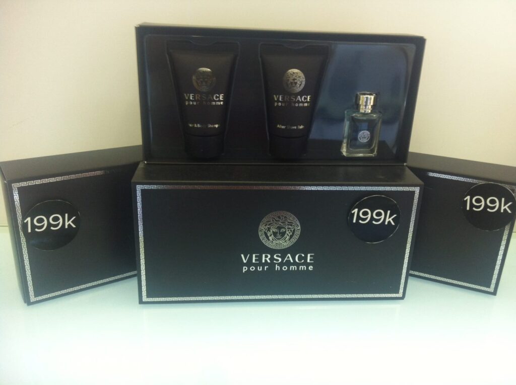 mùi hương kinh điển  dành cho nam giới VERSACE POUR HOMME với giá GIẬT MÌNH