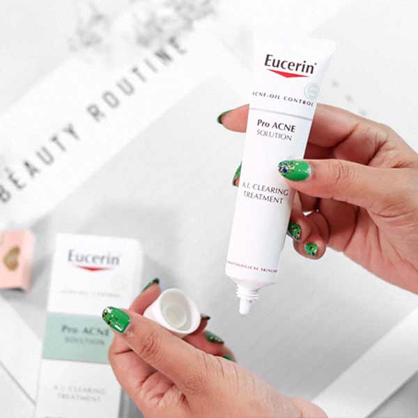 kem trị mun eucerin