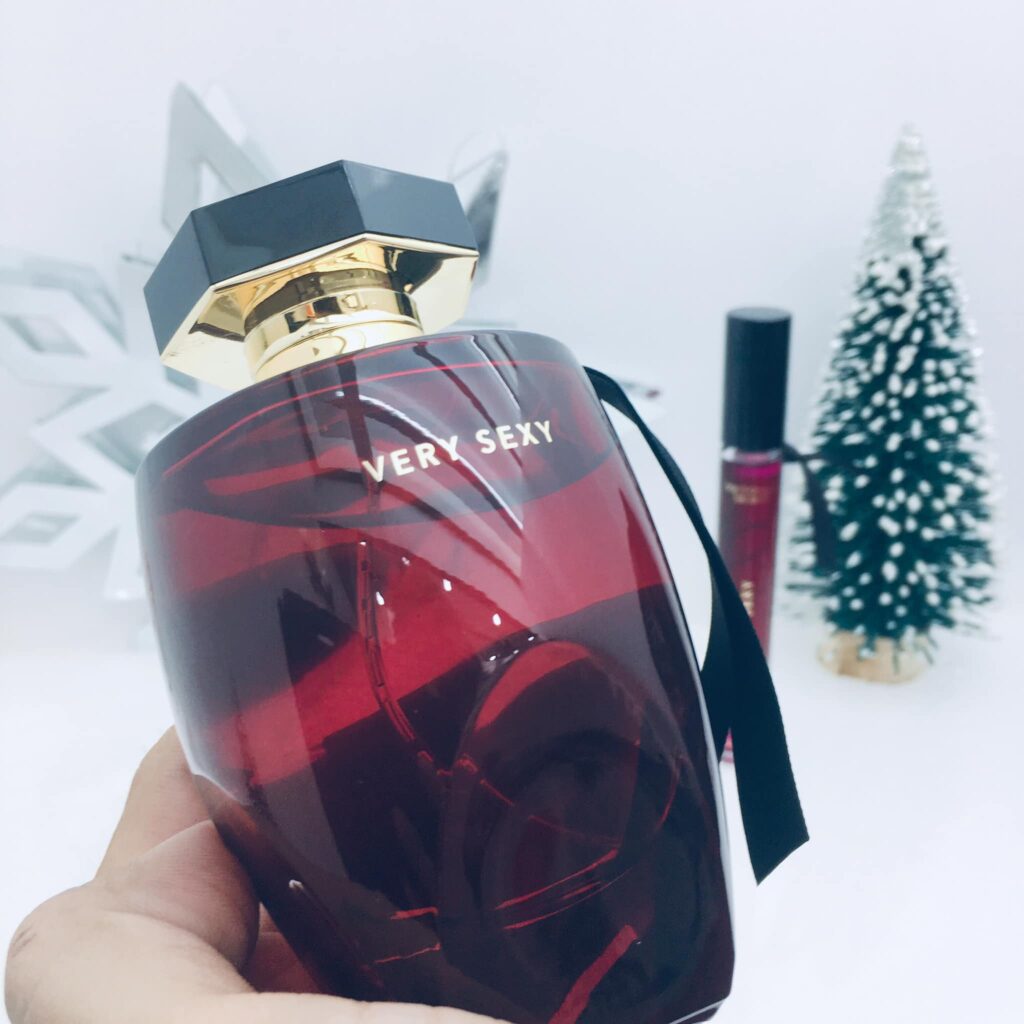 review nuoc hoa victoria secret very sexy 2018 anh14