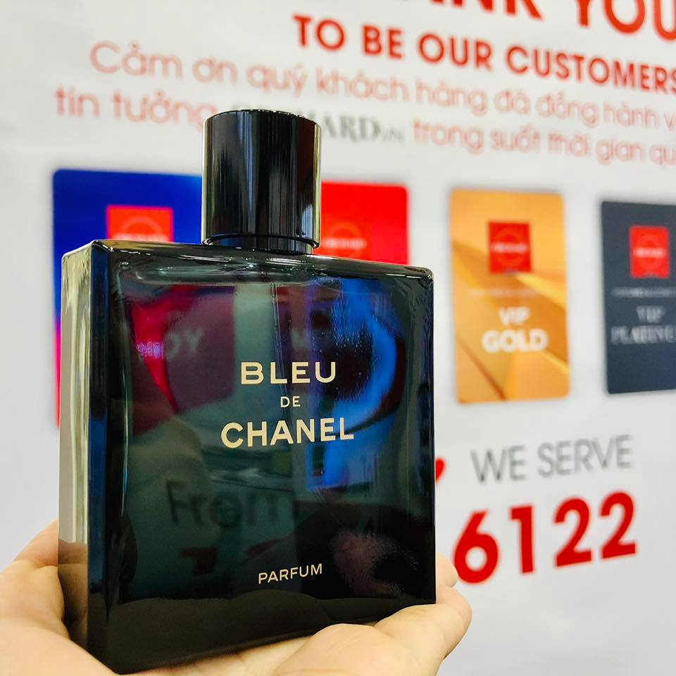 Bleu de Chanel Parfum Hombres  Chanel Sweetcare